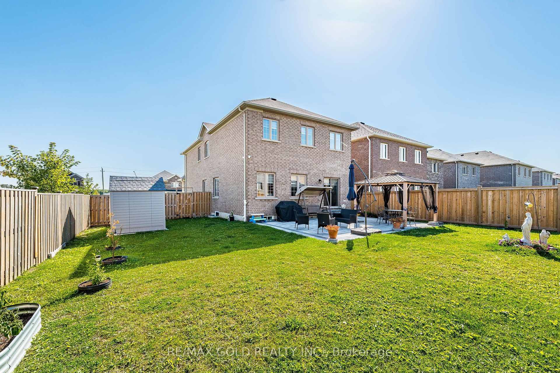 Photo 47 of 298 Ridley Crescent, Southgate — HOMEH