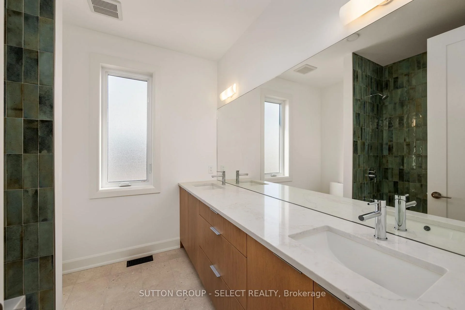 Photo 36 of 4401 Green Bend, London, South V — HOMEH
