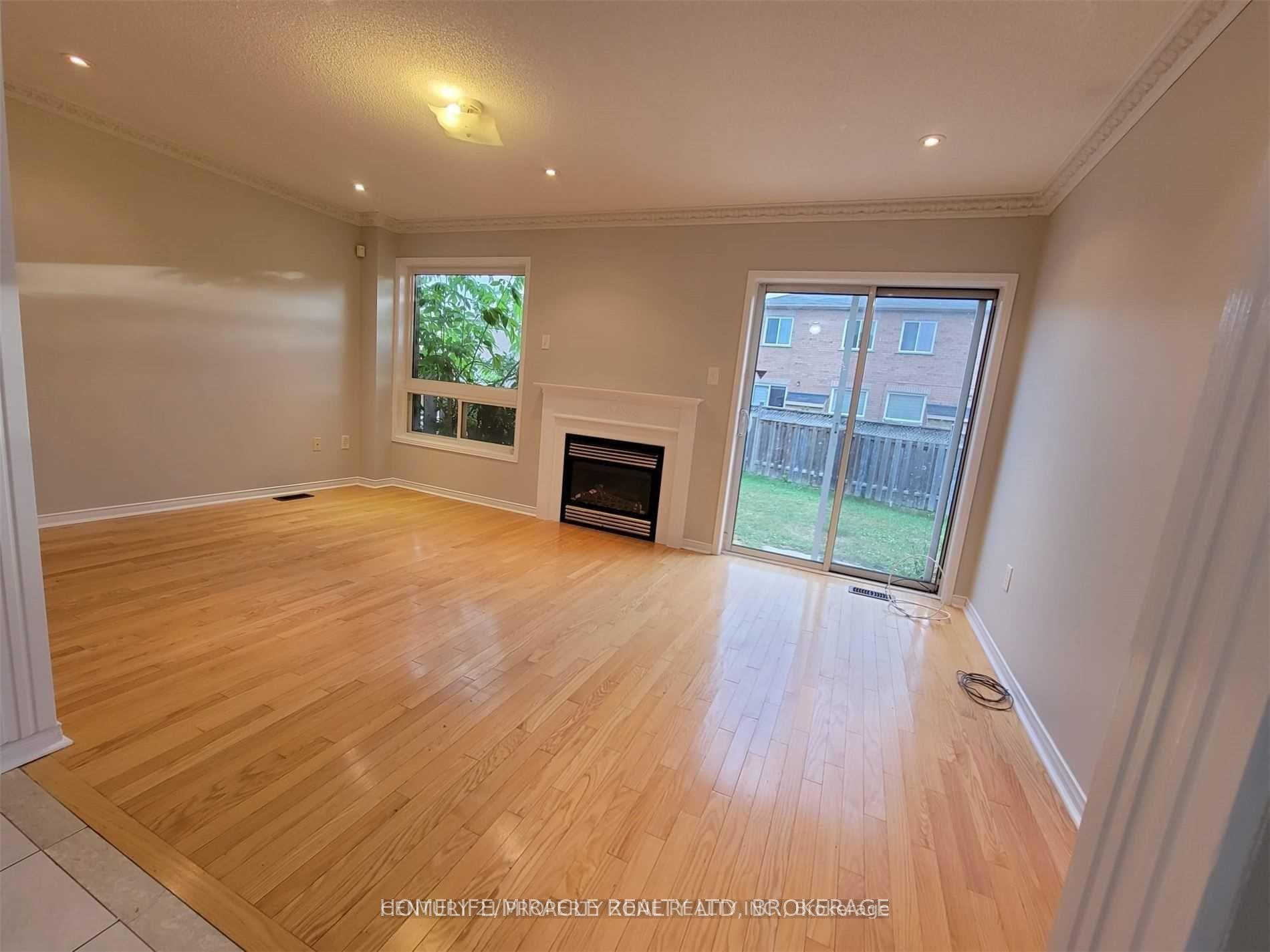 Photo 11 of 8 Galtee Road, Brampton, Credit Valley — HOMEH