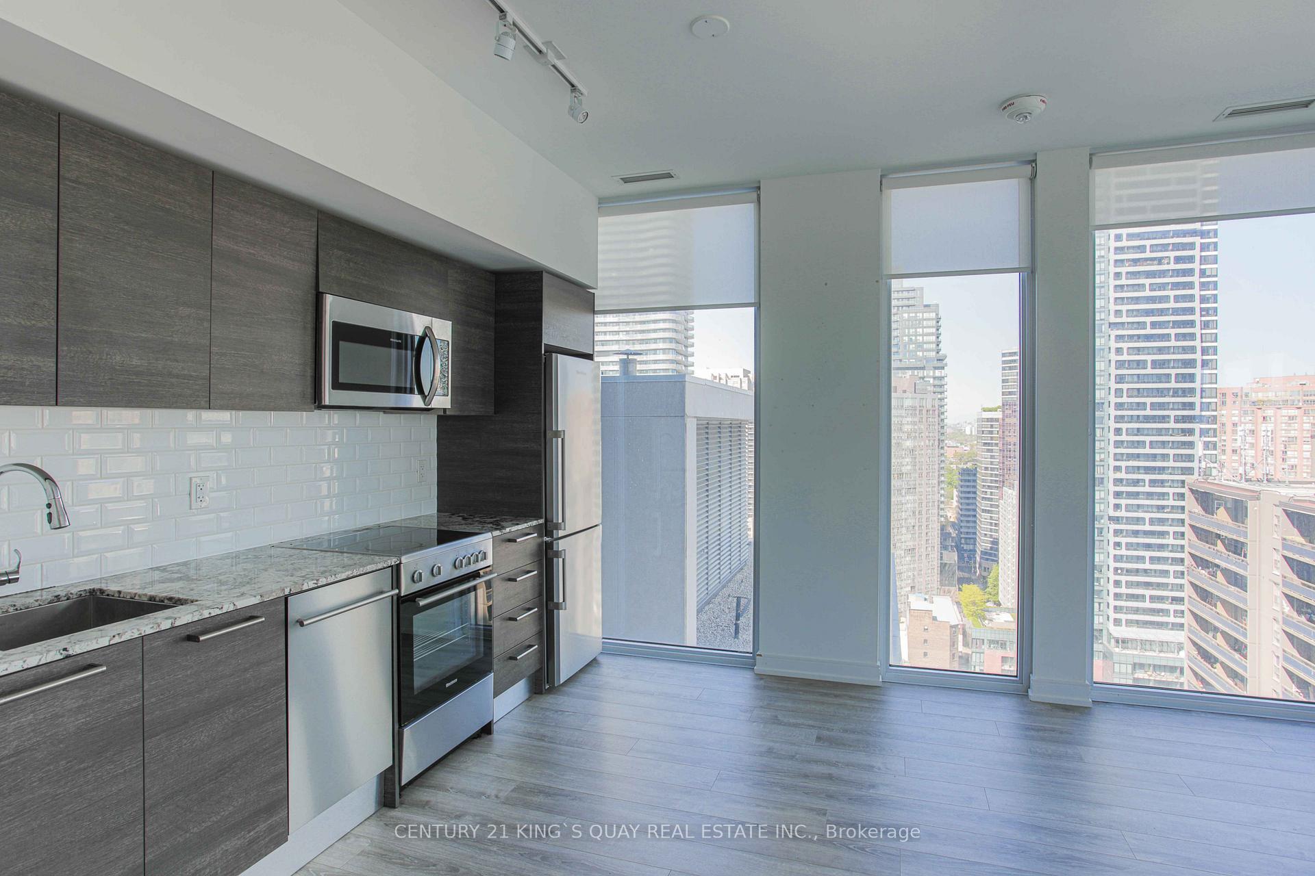 Photo 2 of Unit 2509, 28 Wellesley Street E, Toronto, Church-Yonge Corridor — HOMEH