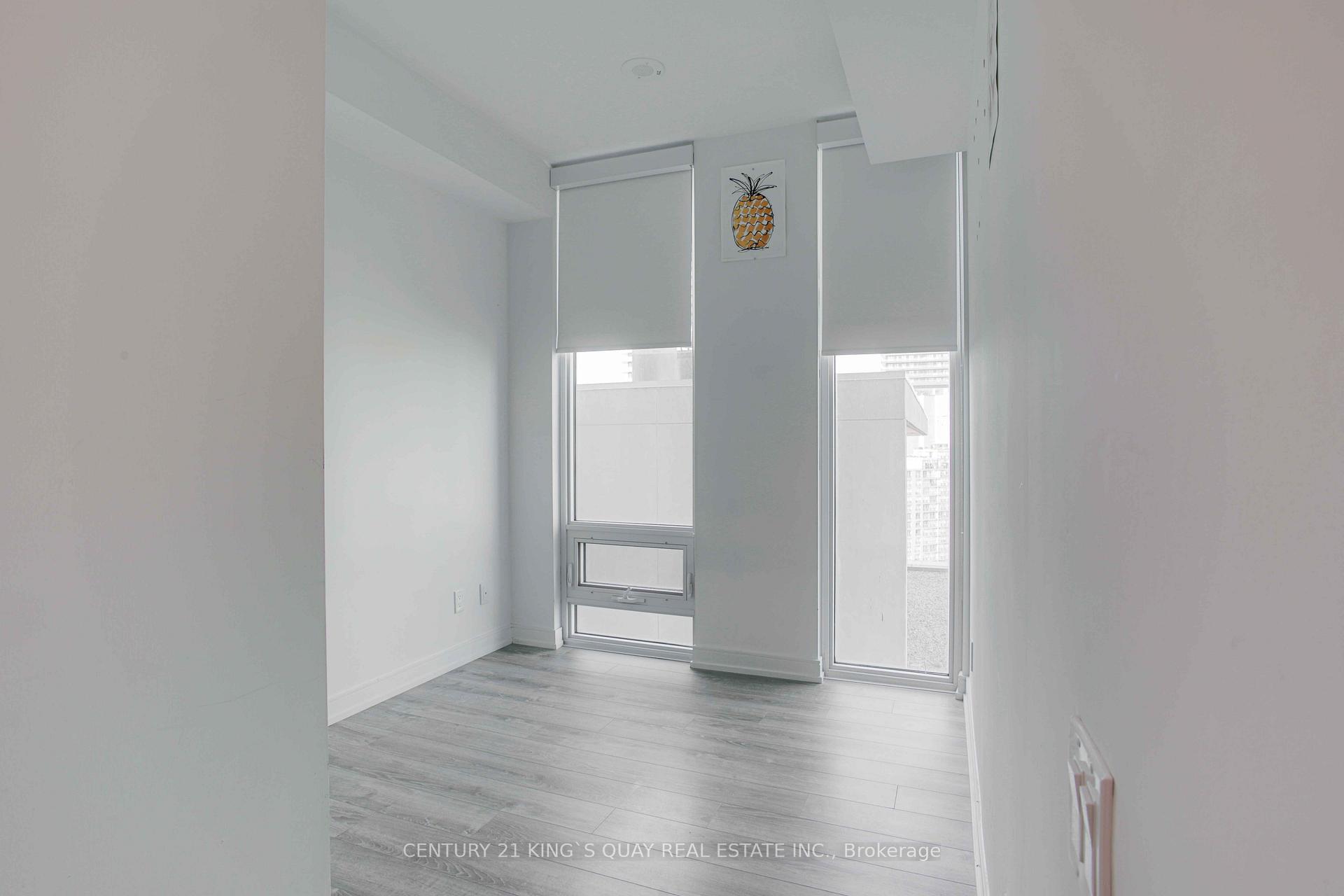 Photo 4 of Unit 2509, 28 Wellesley Street E, Toronto, Church-Yonge Corridor — HOMEH