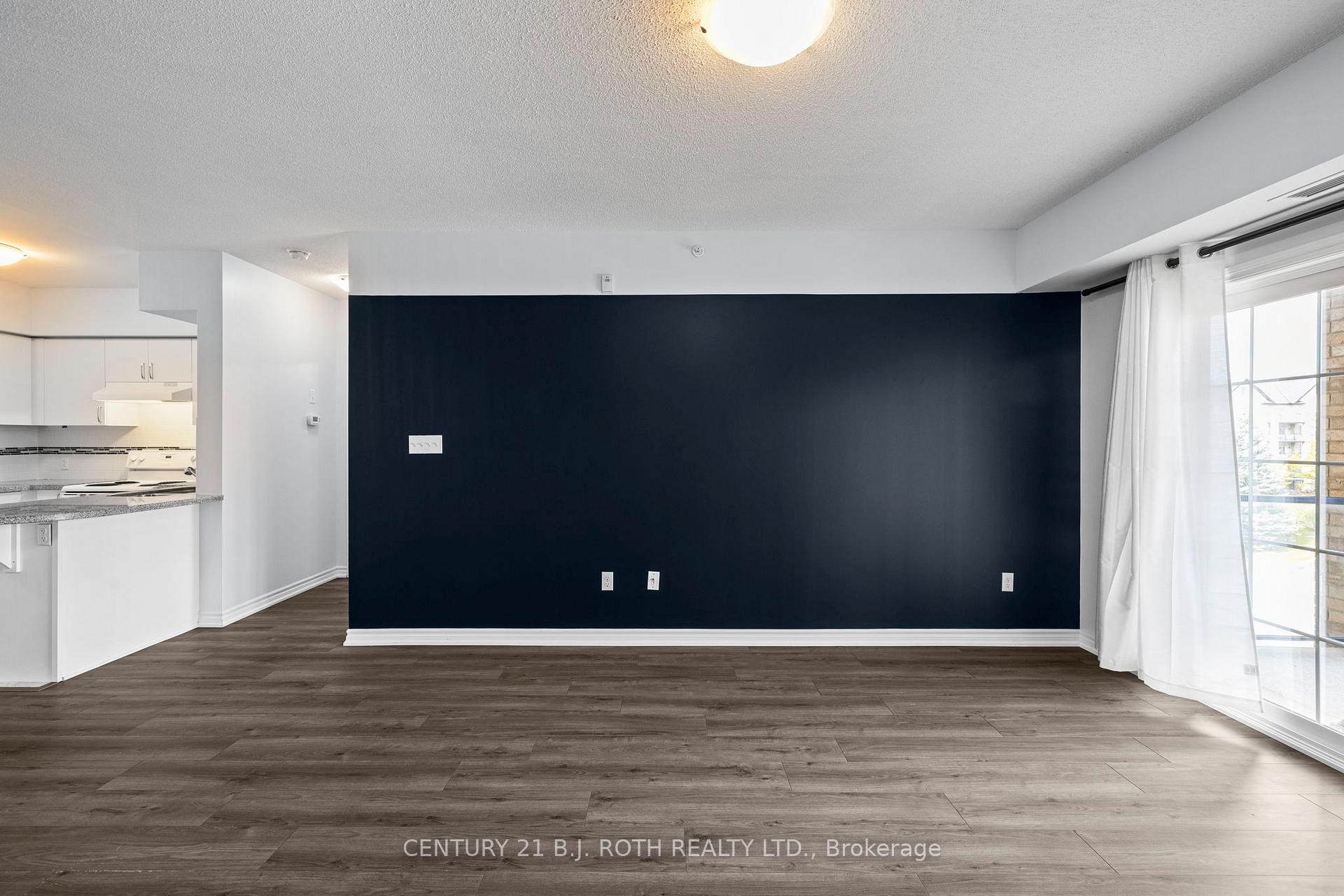 Photo 8 of Unit 303, 41 Ferndale Drive S, Barrie, Ardagh — HOMEH