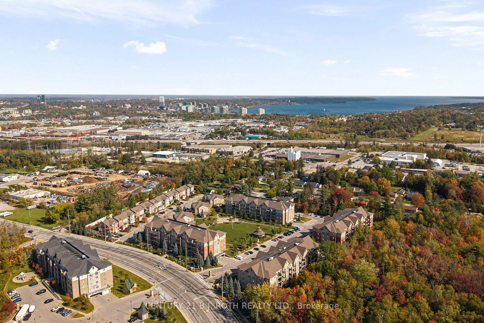 Photo 18 of Unit 303, 41 Ferndale Drive S, Barrie, Ardagh — HOMEH
