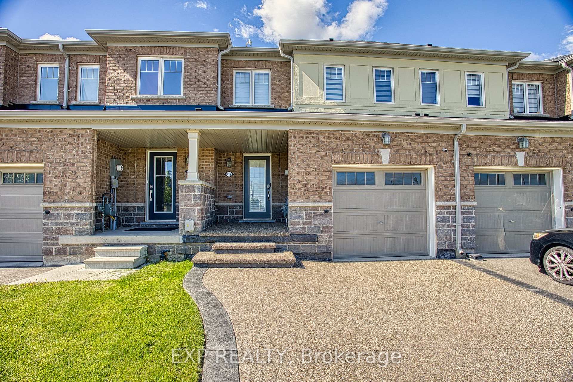 Photo 4 of 419 Pumpkin Pass, Hamilton, Binbrook — HOMEH