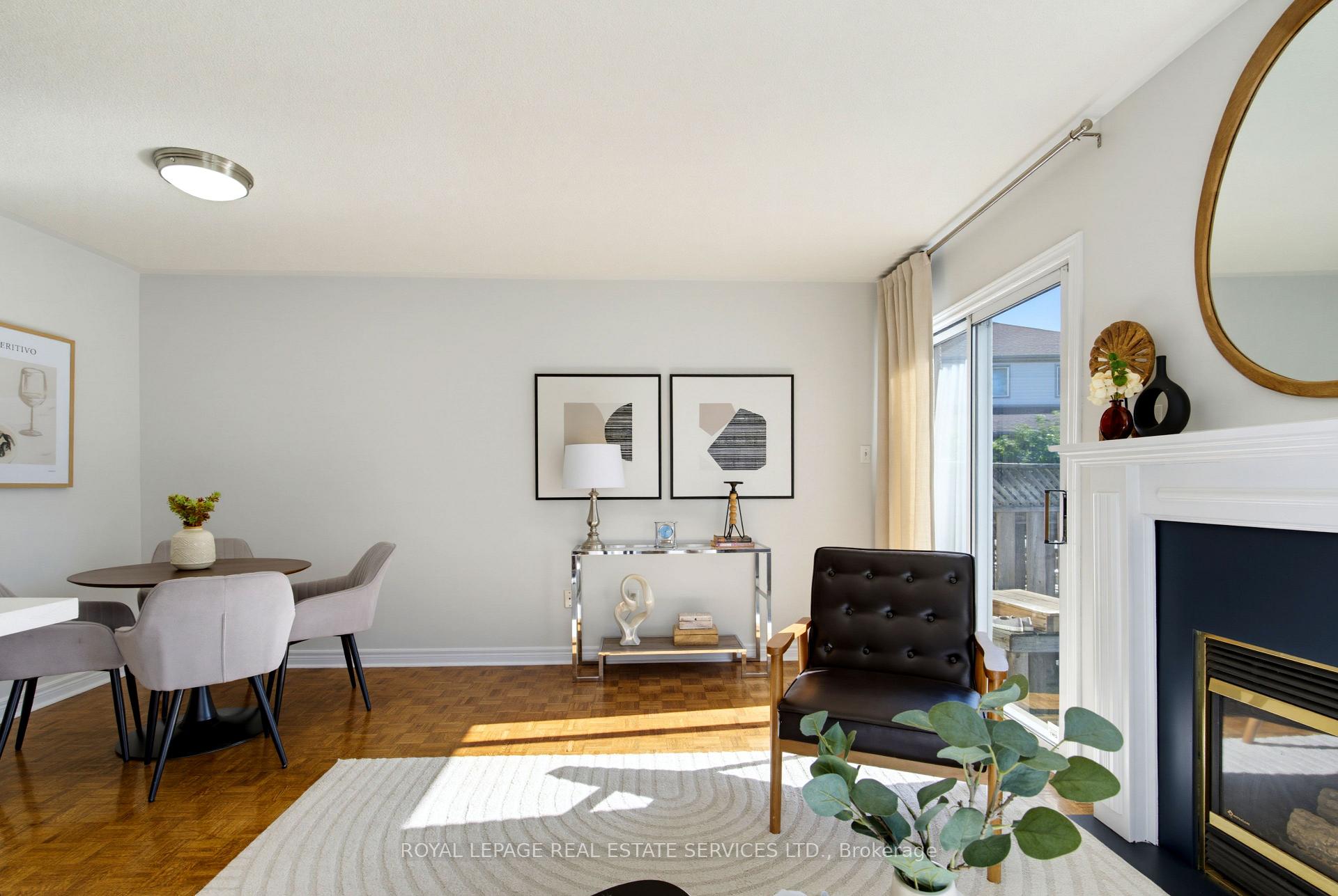 Photo 11 of 5582 Kimmeridge Gate, Mississauga, Central Erin Mills — HOMEH
