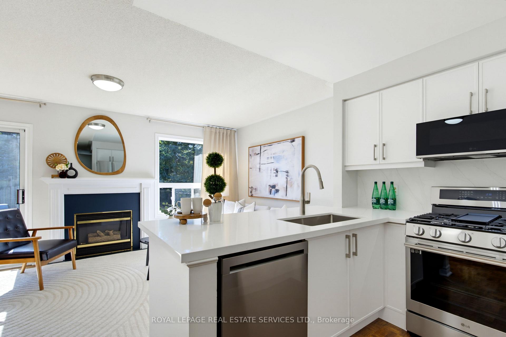 Photo 15 of 5582 Kimmeridge Gate, Mississauga, Central Erin Mills — HOMEH
