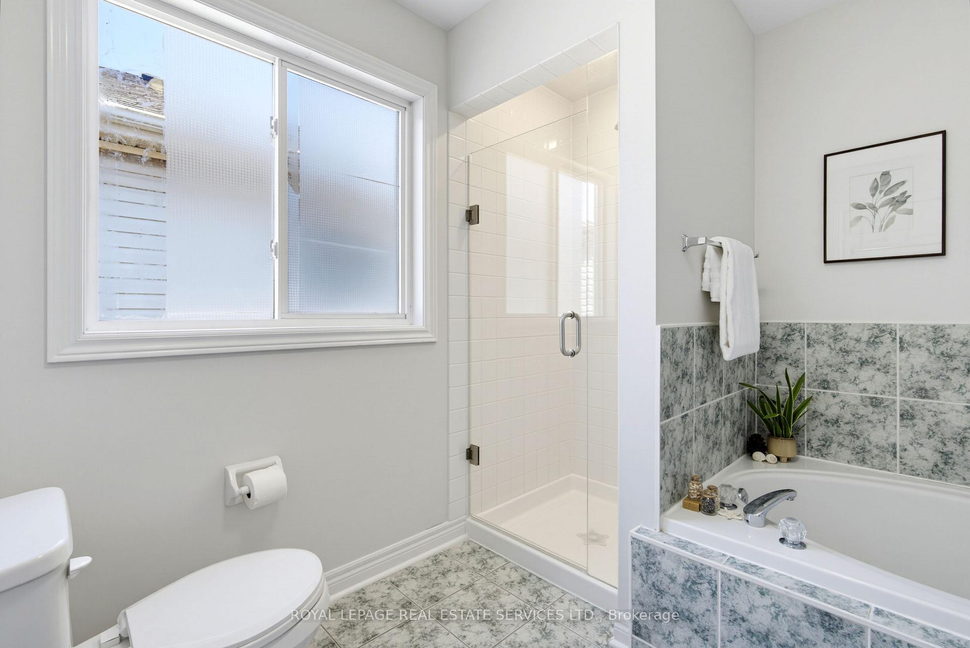 Photo 26 of 5582 Kimmeridge Gate, Mississauga, Central Erin Mills — HOMEH