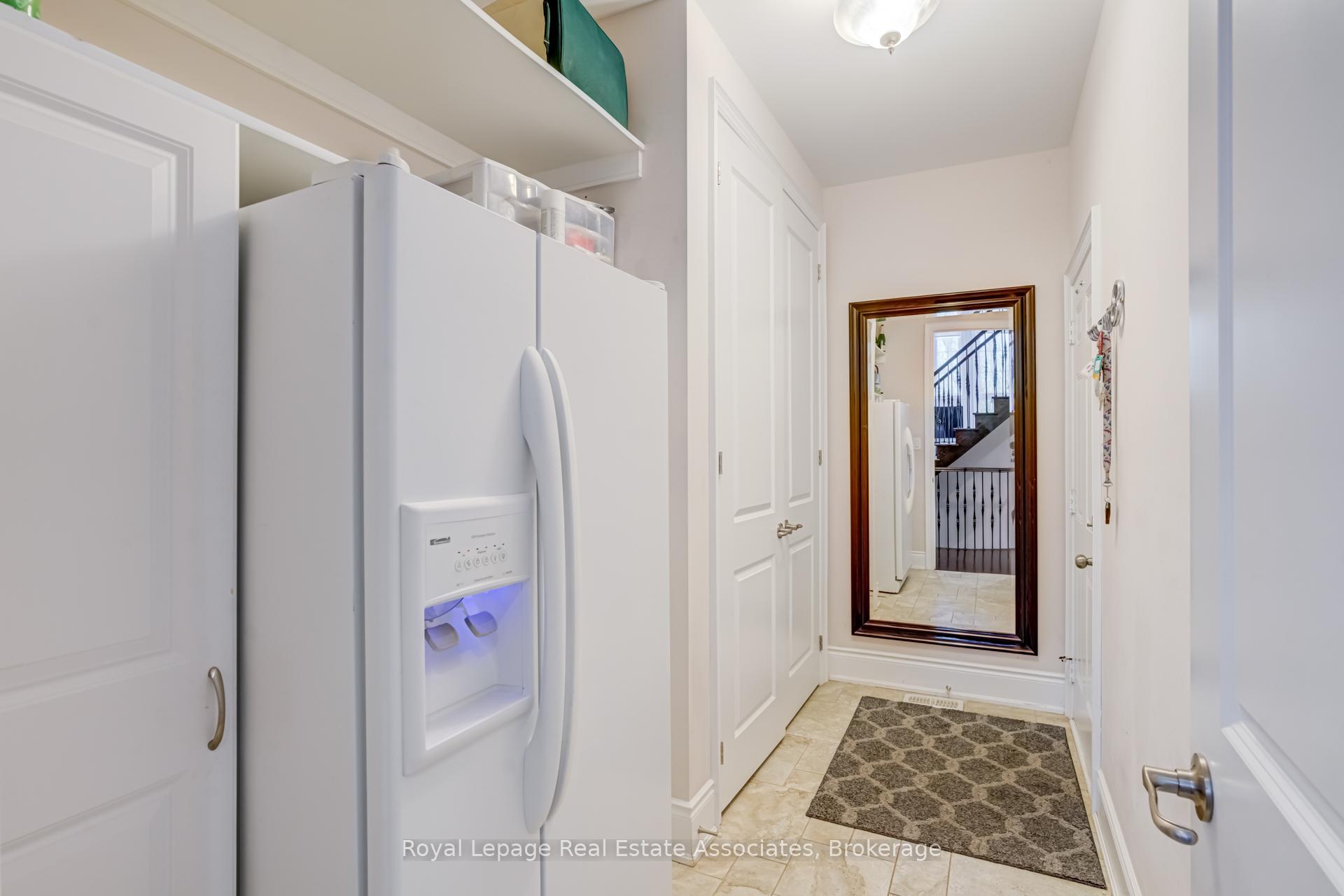 Photo 25 of 20 Cannington Crescent, Brampton, Credit Valley — HOMEH