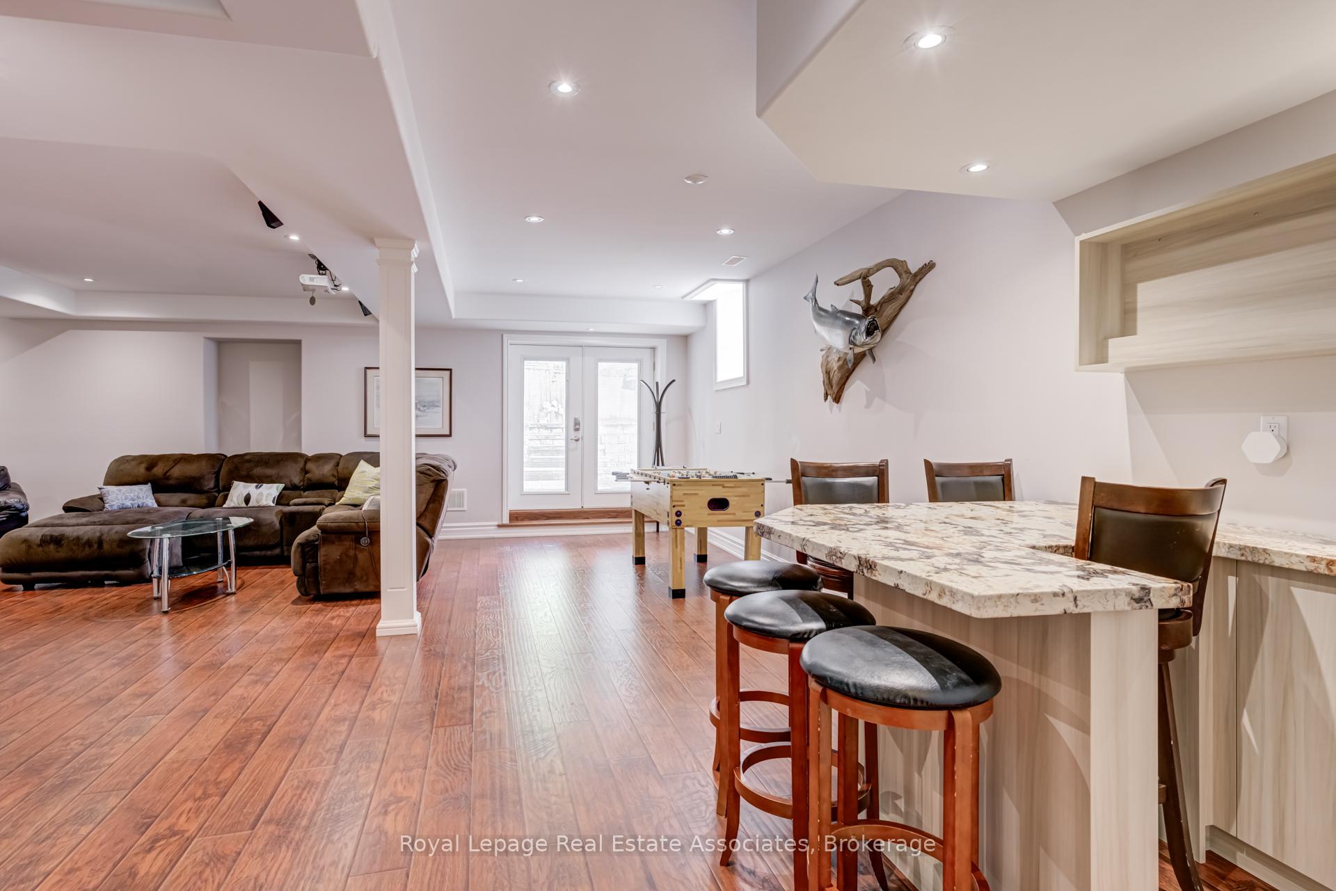 Photo 31 of 20 Cannington Crescent, Brampton, Credit Valley — HOMEH