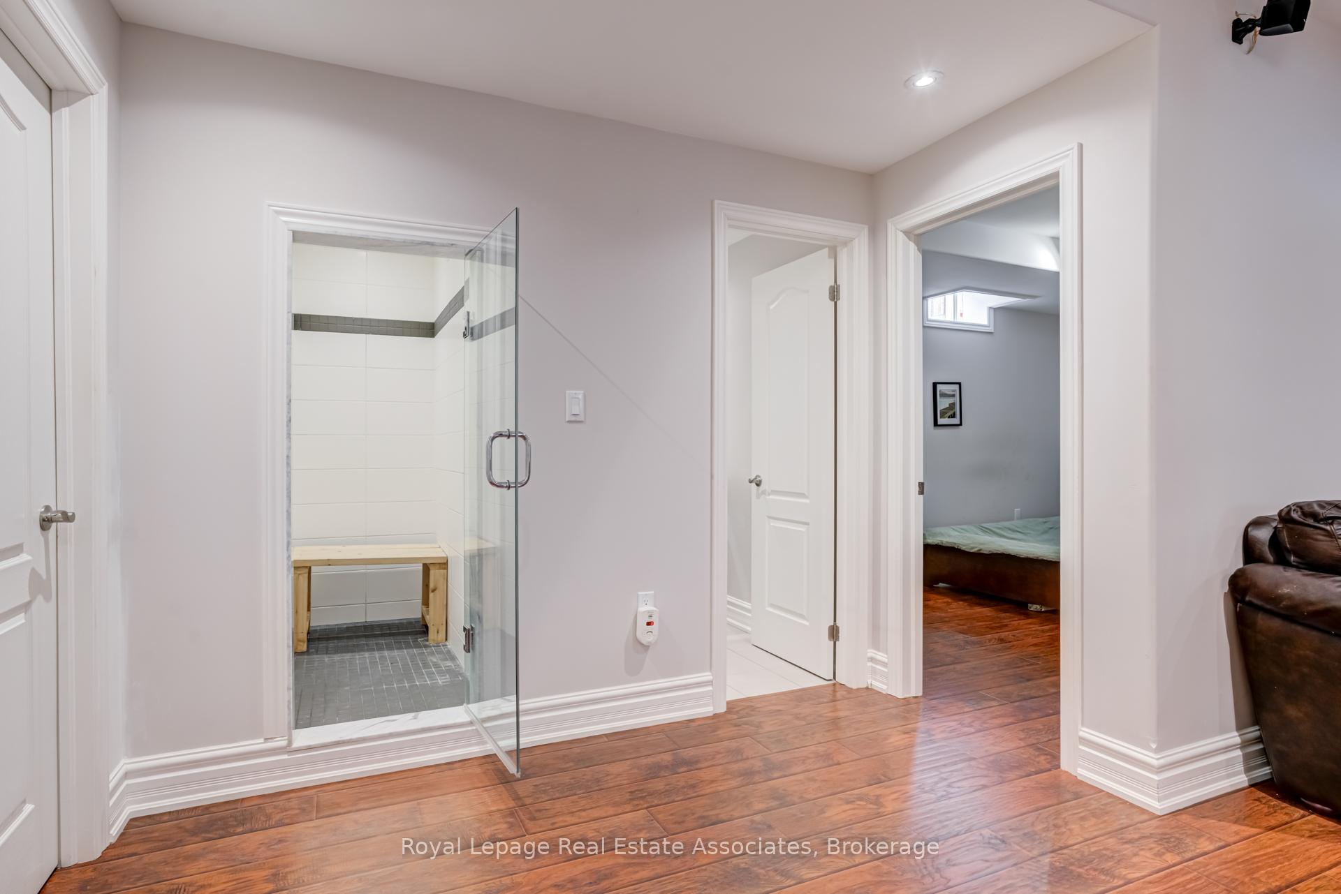 Photo 35 of 20 Cannington Crescent, Brampton, Credit Valley — HOMEH