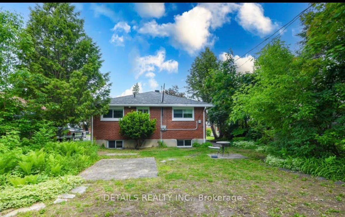 Photo 1 of Unit B, 2364 Cheshire Road, Ottawa, Parkway Park — HOMEH