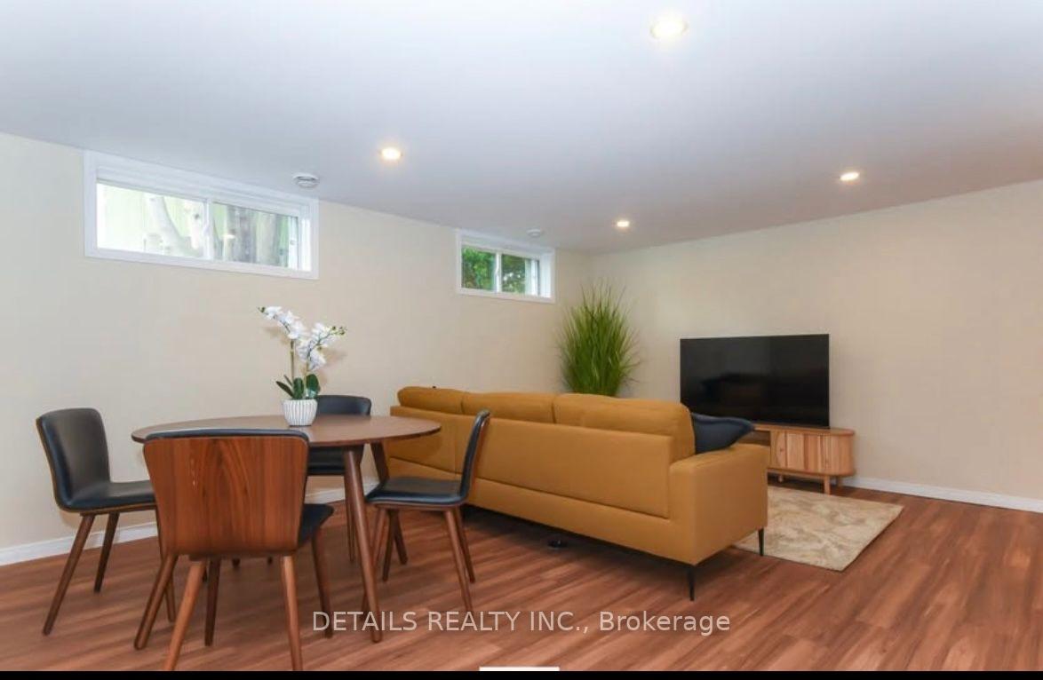Photo 4 of Unit B, 2364 Cheshire Road, Ottawa, Parkway Park — HOMEH