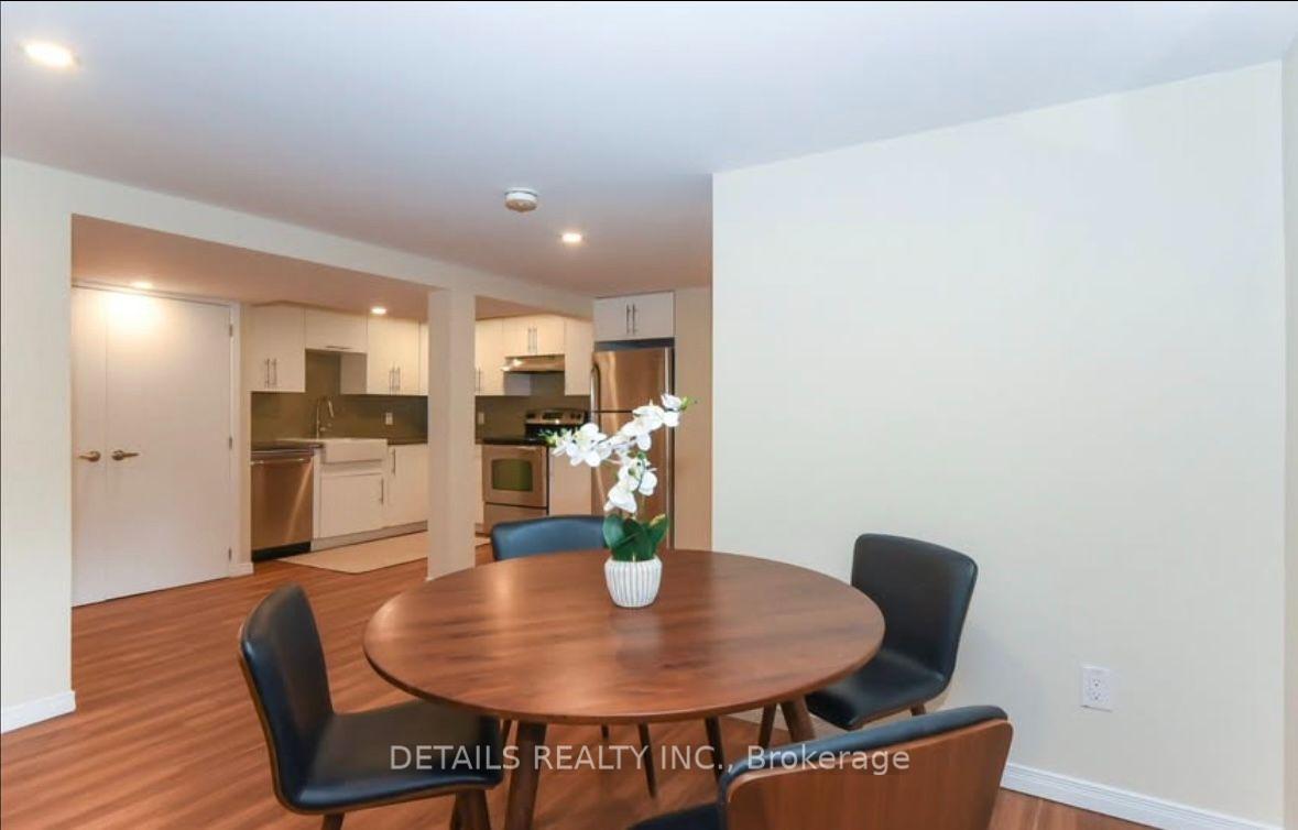Photo 6 of Unit B, 2364 Cheshire Road, Ottawa, Parkway Park — HOMEH