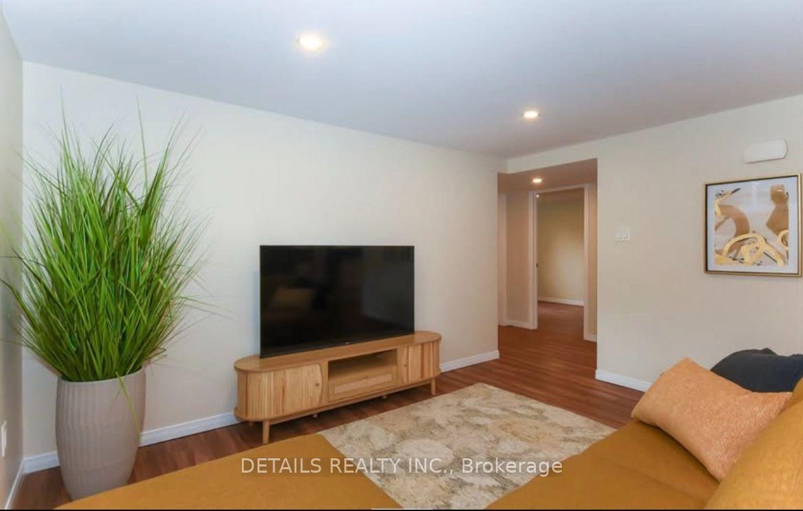 Photo 15 of Unit B, 2364 Cheshire Road, Ottawa, Parkway Park — HOMEH