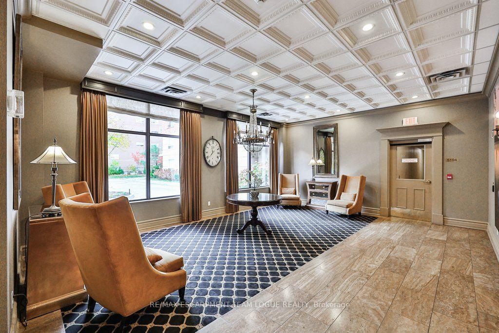 Photo 4 of Unit 409, 5188 Lakeshore Road, Burlington, Appleby — HOMEH