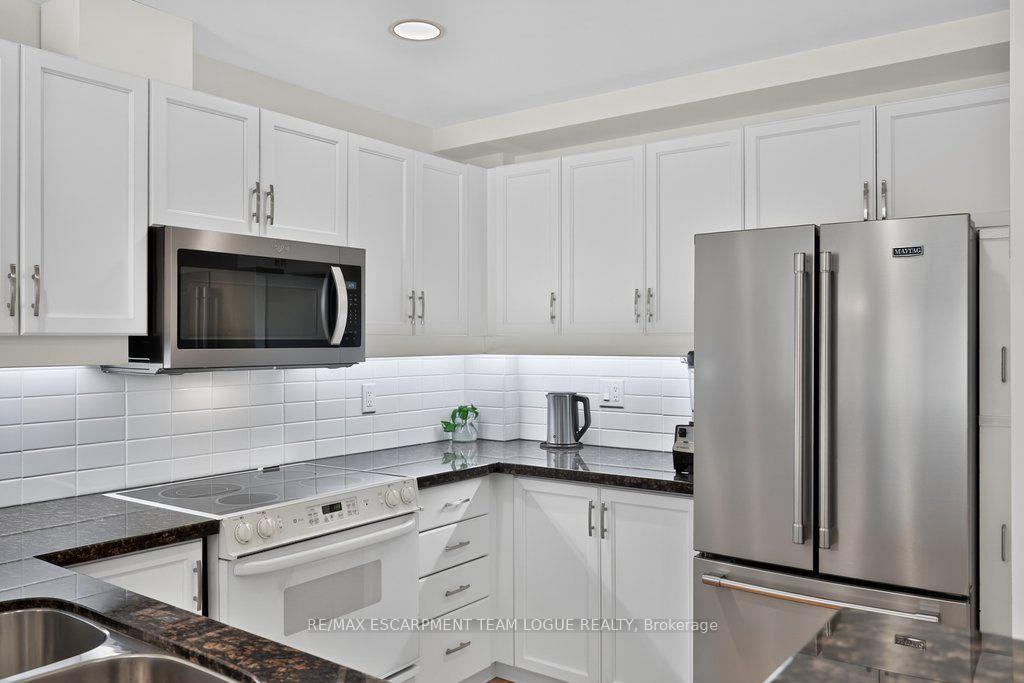Photo 10 of Unit 409, 5188 Lakeshore Road, Burlington, Appleby — HOMEH