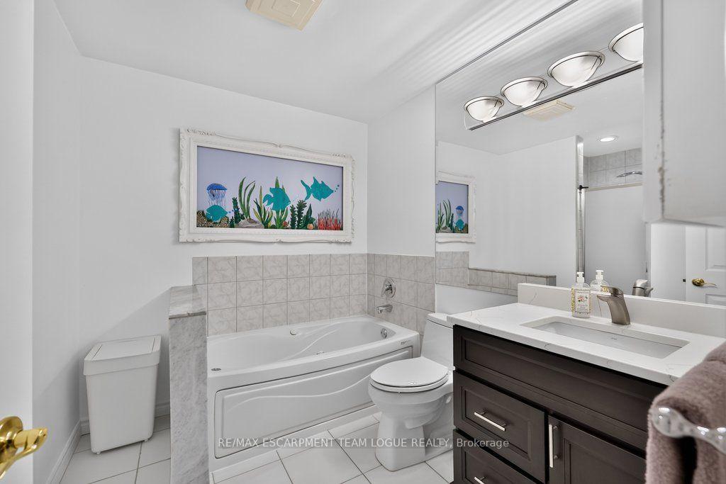 Photo 20 of Unit 409, 5188 Lakeshore Road, Burlington, Appleby — HOMEH