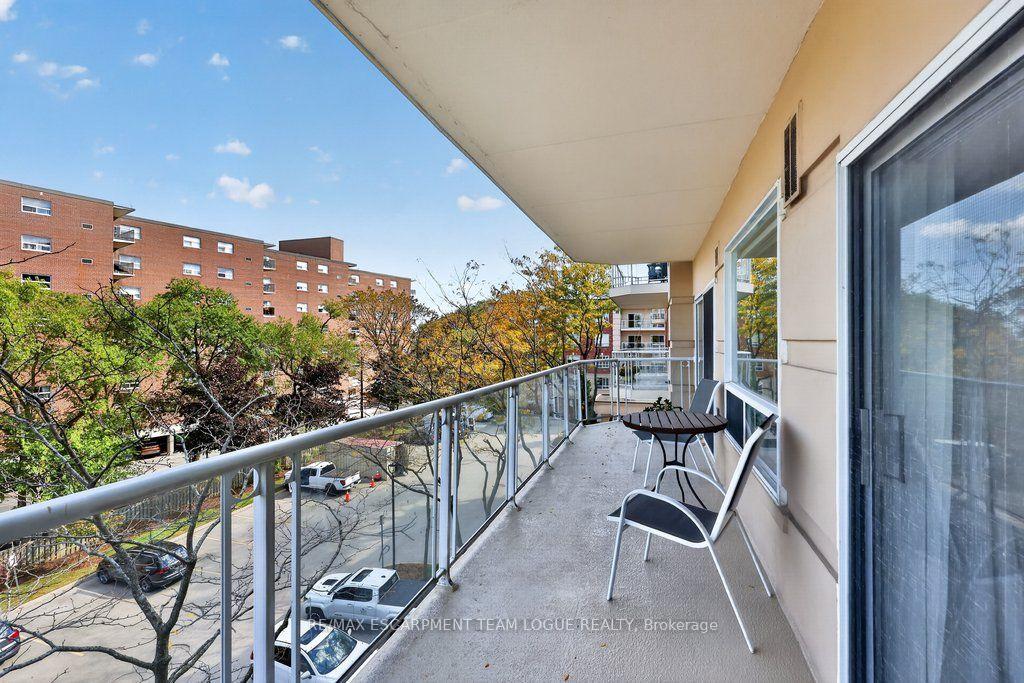 Photo 27 of Unit 409, 5188 Lakeshore Road, Burlington, Appleby — HOMEH