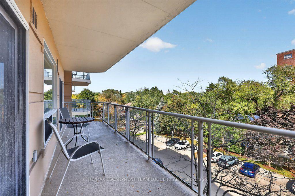 Photo 29 of Unit 409, 5188 Lakeshore Road, Burlington, Appleby — HOMEH