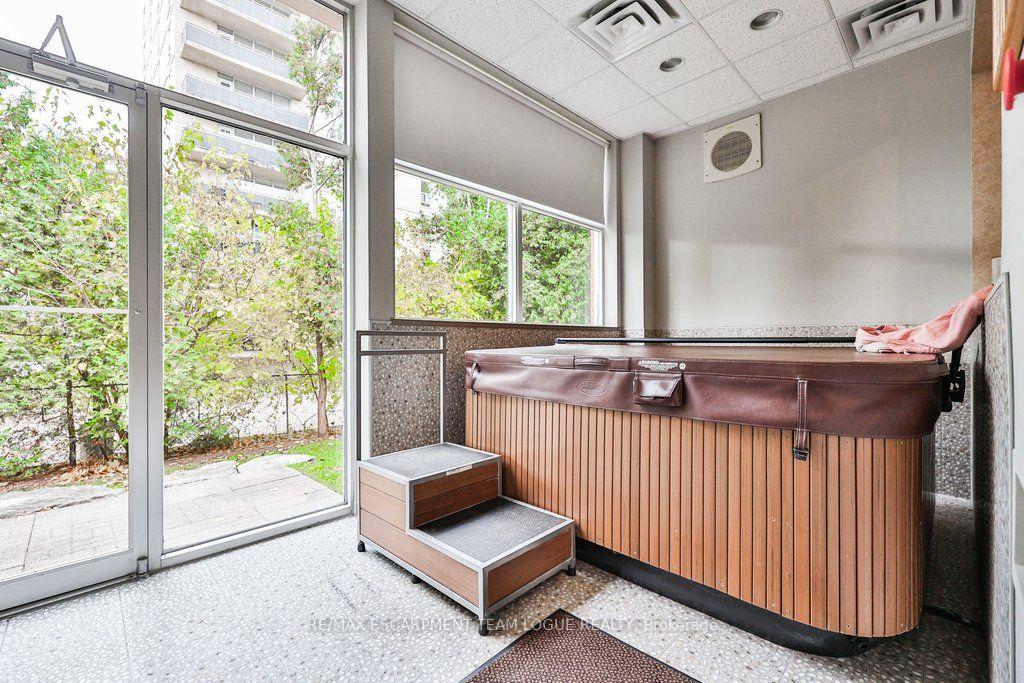 Photo 38 of Unit 409, 5188 Lakeshore Road, Burlington, Appleby — HOMEH