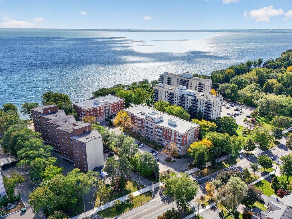 Photo 41 of Unit 409, 5188 Lakeshore Road, Burlington, Appleby — HOMEH