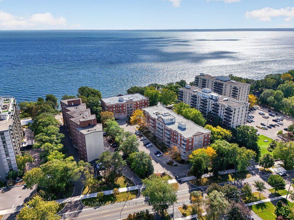Photo 42 of Unit 409, 5188 Lakeshore Road, Burlington, Appleby — HOMEH