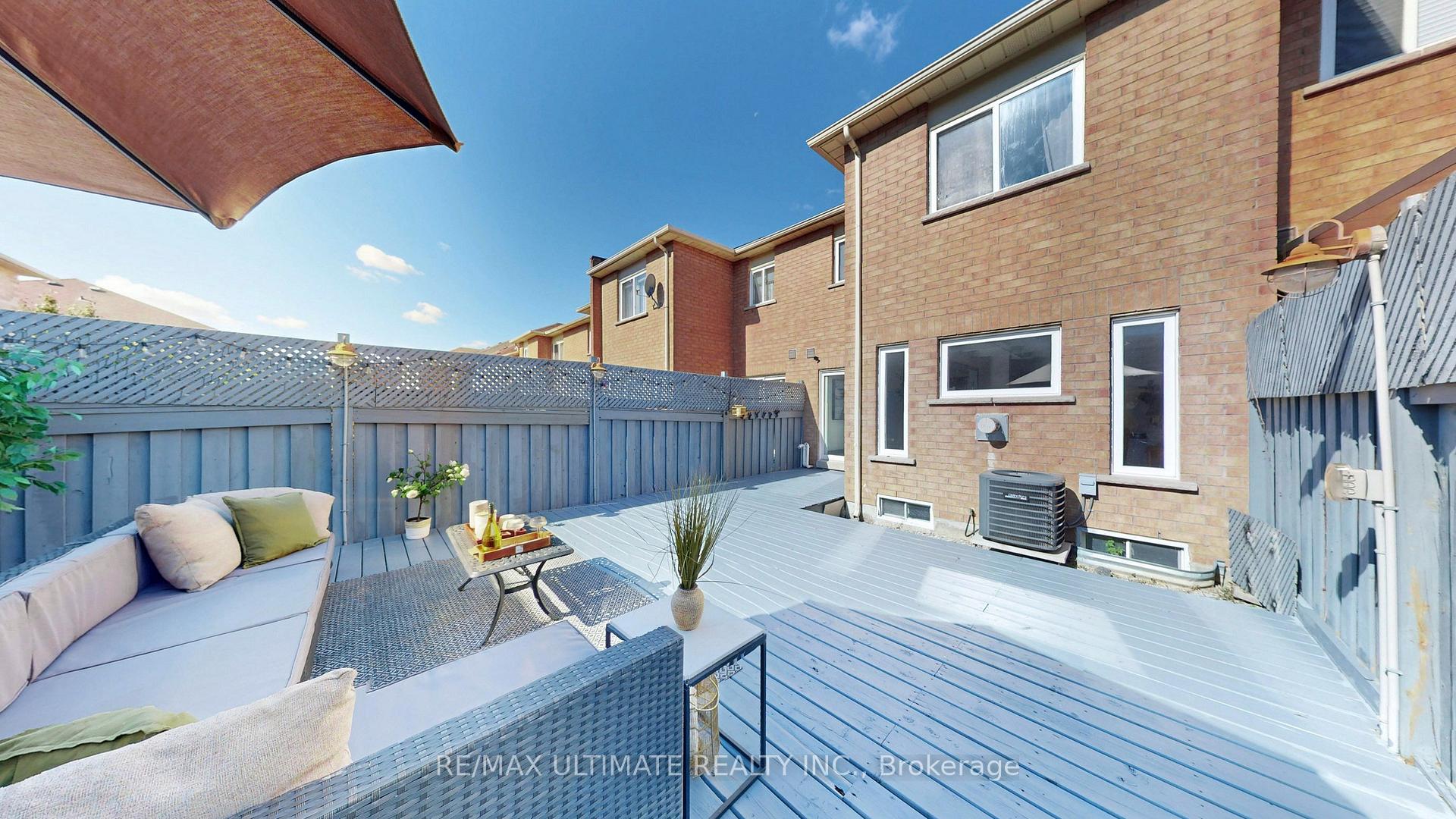 Photo 52 of 131 Foxchase Avenue, Vaughan, East Woodbridge — HOMEH