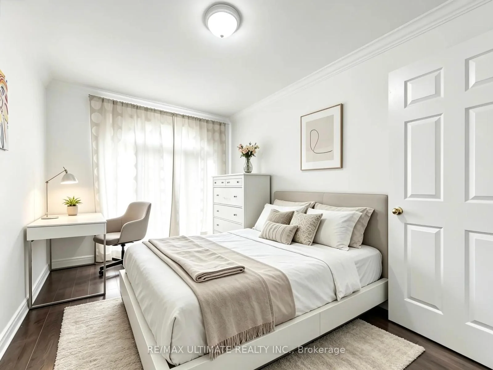 Photo 12 of 131 Foxchase Avenue, Vaughan, East Woodbridge — HOMEH