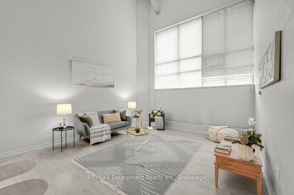 Photo 14 of Unit 107, 66 Bay Street S, Hamilton, Durand — HOMEH