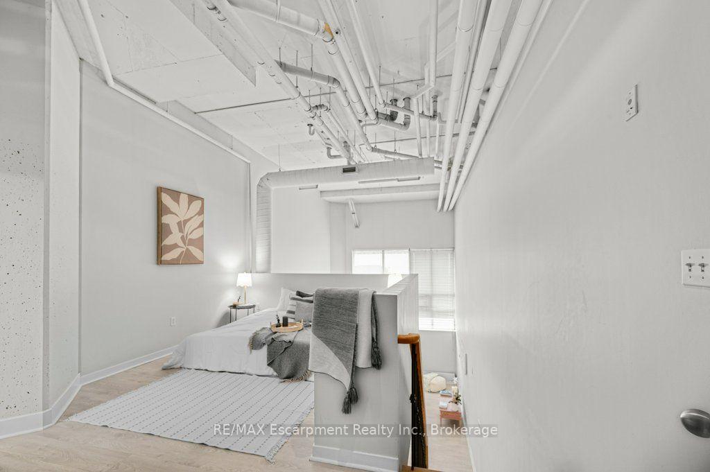Photo 18 of Unit 107, 66 Bay Street S, Hamilton, Durand — HOMEH