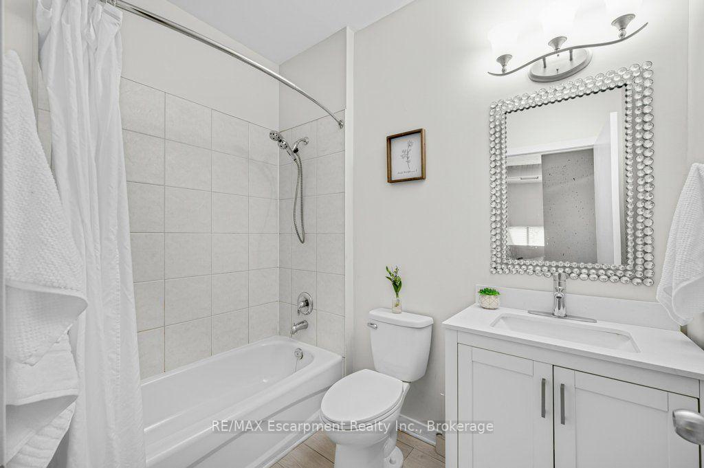 Photo 20 of Unit 107, 66 Bay Street S, Hamilton, Durand — HOMEH