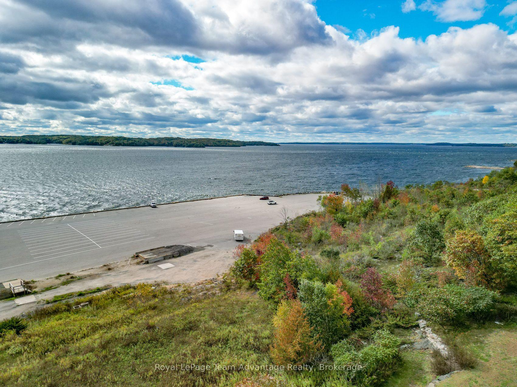 Photo 48 of Unit 303, 11B Salt Dock Road, Parry Sound — HOMEH