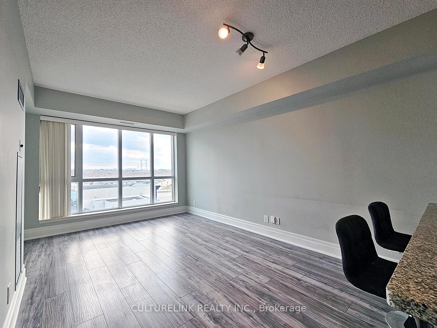 Photo 8 of Unit 607, 57 Upper Duke Crescent, Markham, Unionville — HOMEH