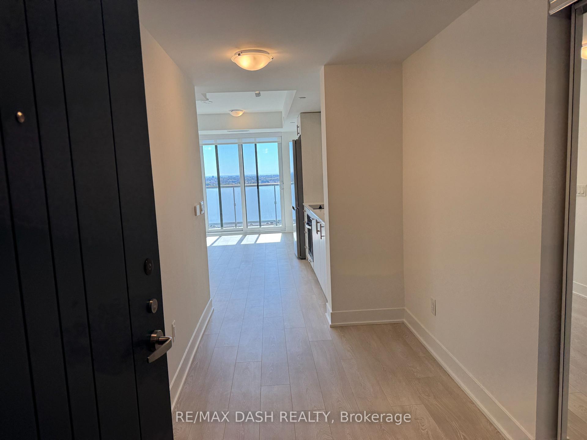 Photo 3 of Unit 1622, 2545 Simcoe Street N, Oshawa, Windfields — HOMEH