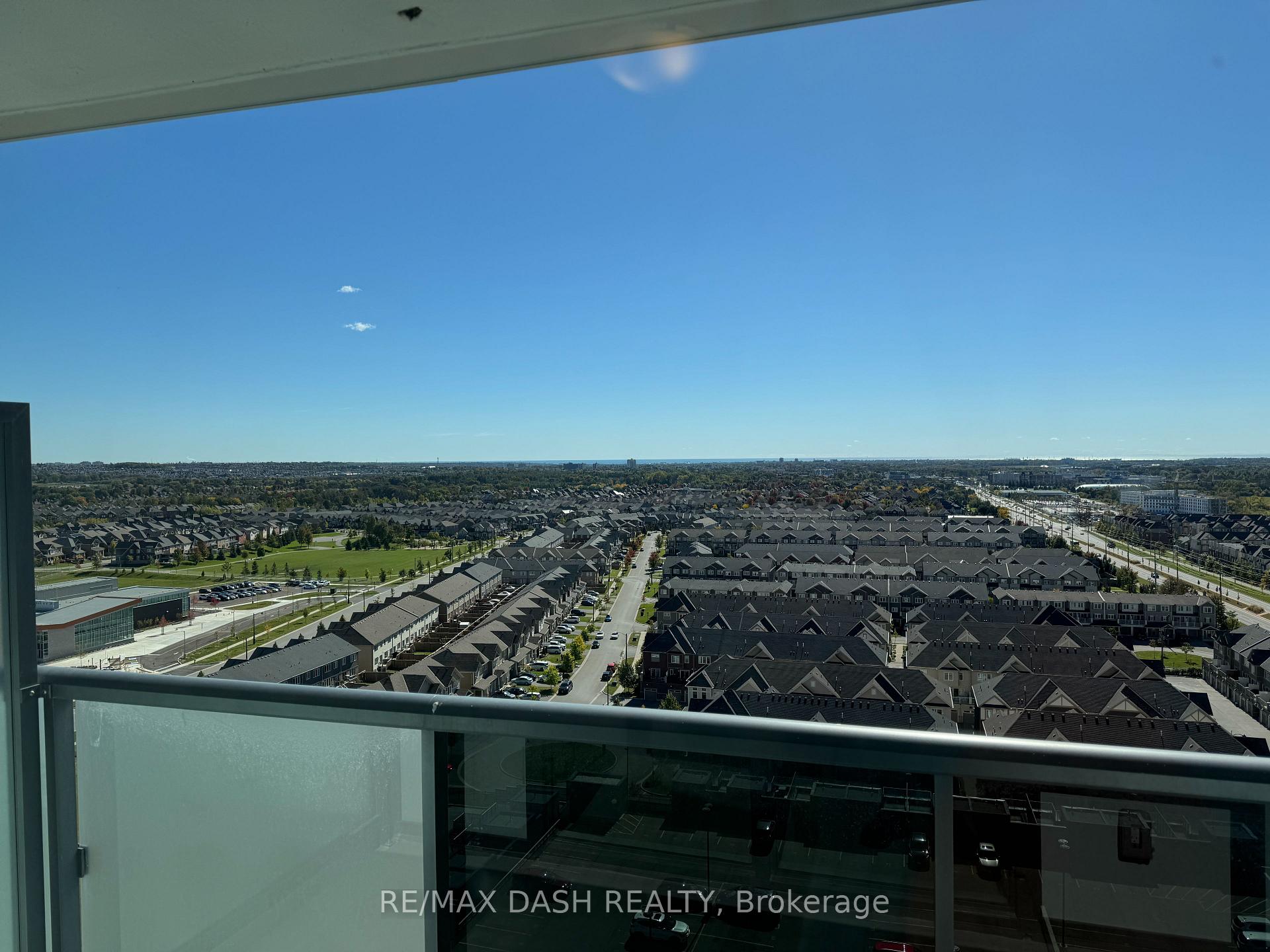 Photo 10 of Unit 1622, 2545 Simcoe Street N, Oshawa, Windfields — HOMEH