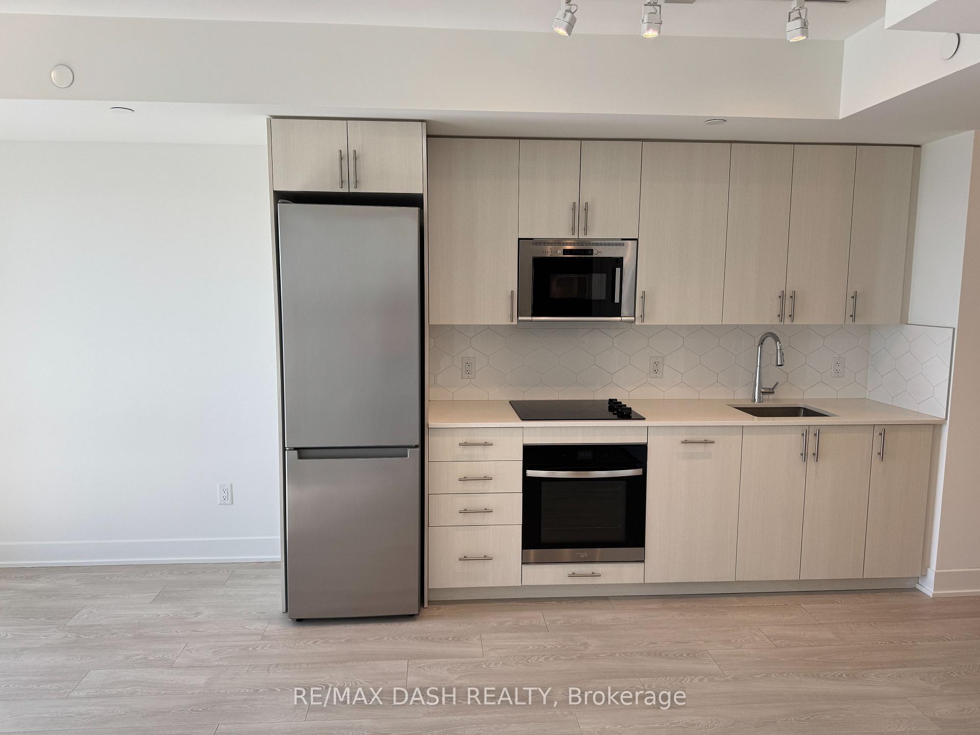 Photo 11 of Unit 1622, 2545 Simcoe Street N, Oshawa, Windfields — HOMEH