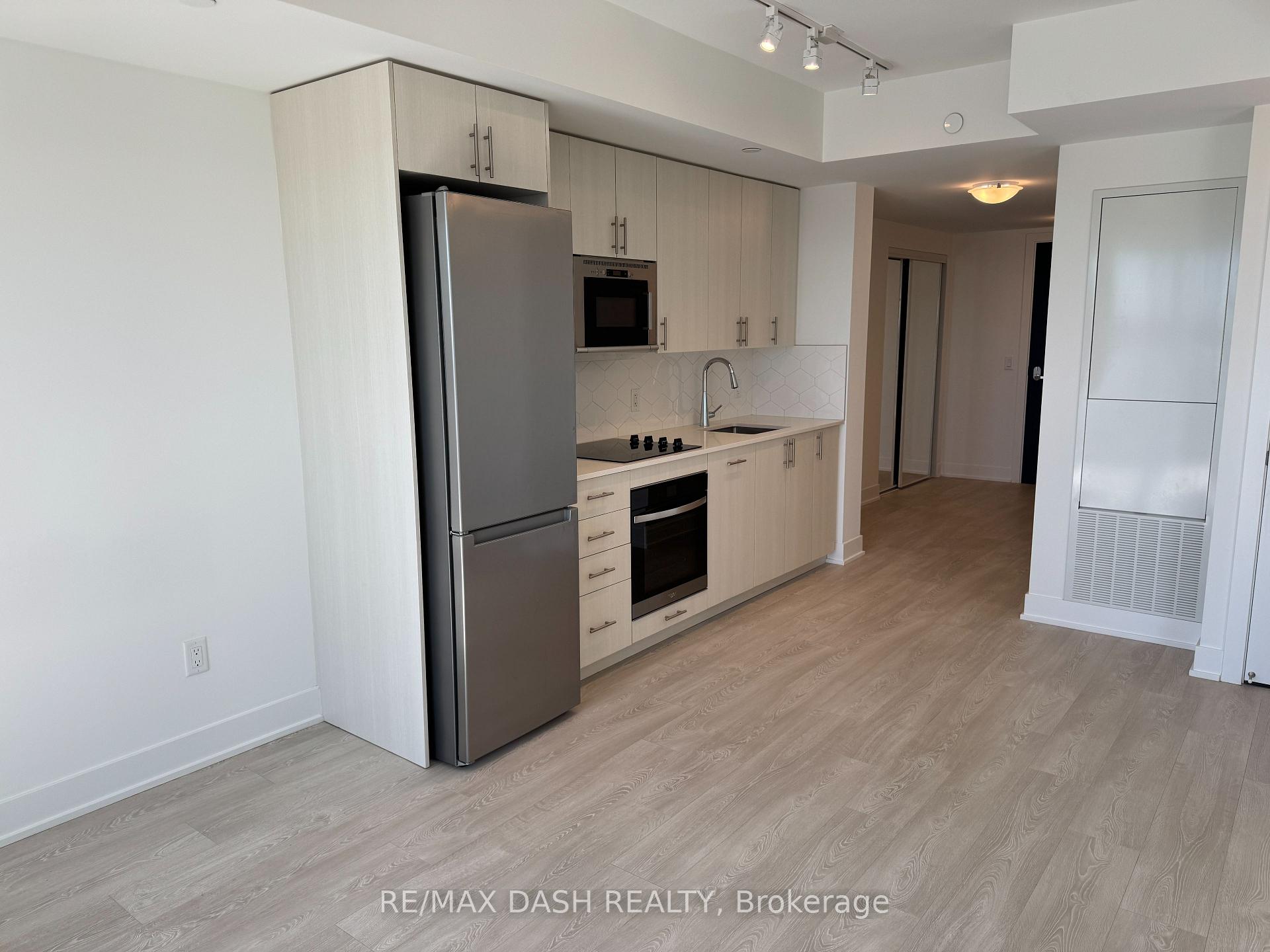 Photo 13 of Unit 1622, 2545 Simcoe Street N, Oshawa, Windfields — HOMEH