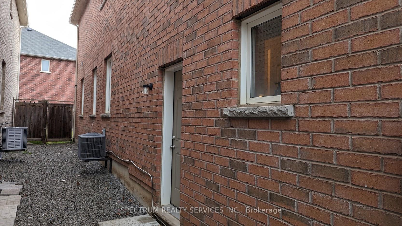 Photo 2 of 1267 Sim Place, Milton, Beaty — HOMEH