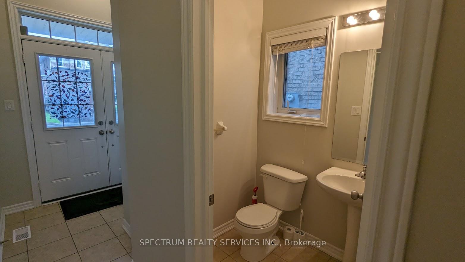 Photo 3 of 1267 Sim Place, Milton, Beaty — HOMEH
