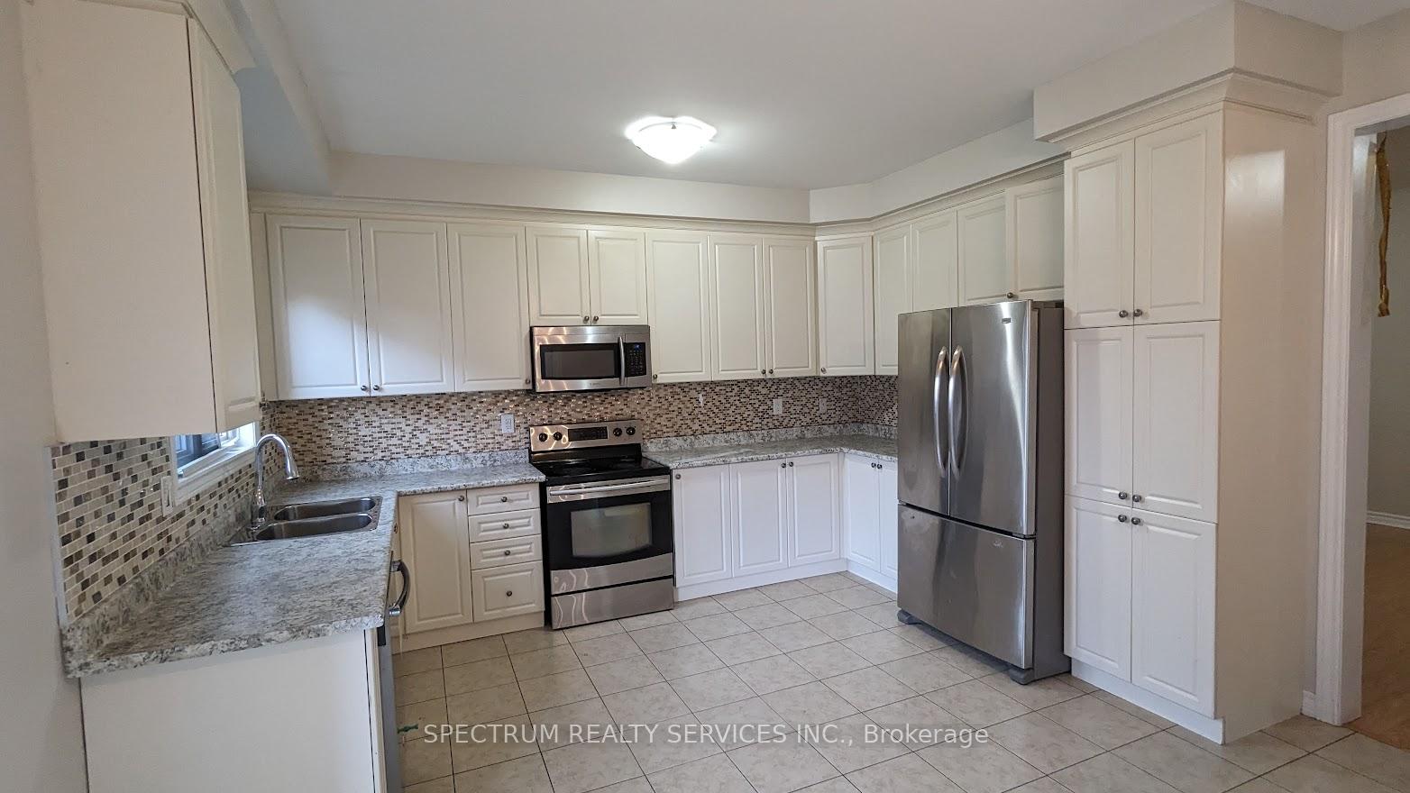 Photo 4 of 1267 Sim Place, Milton, Beaty — HOMEH