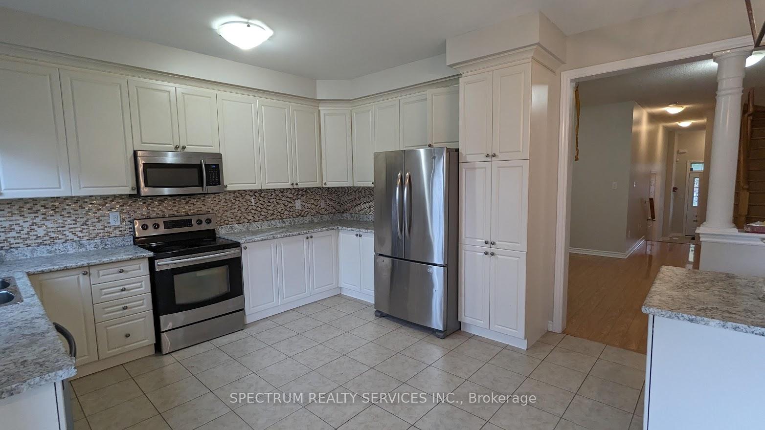 Photo 5 of 1267 Sim Place, Milton, Beaty — HOMEH