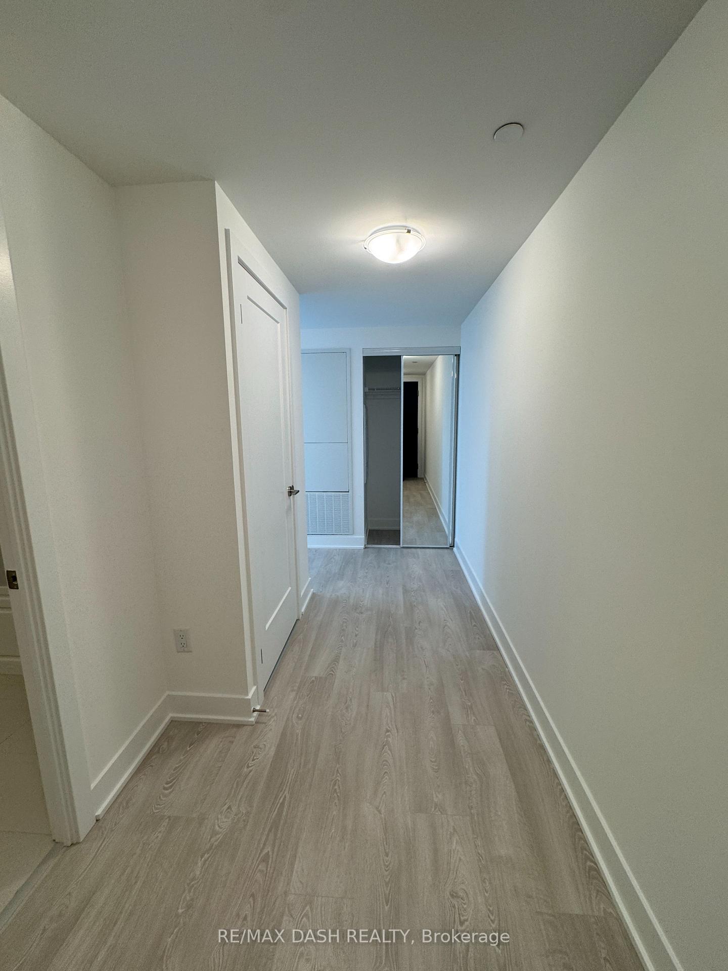 Photo 5 of Unit 1838, 2545 Simcoe Street N, Oshawa, Windfields — HOMEH