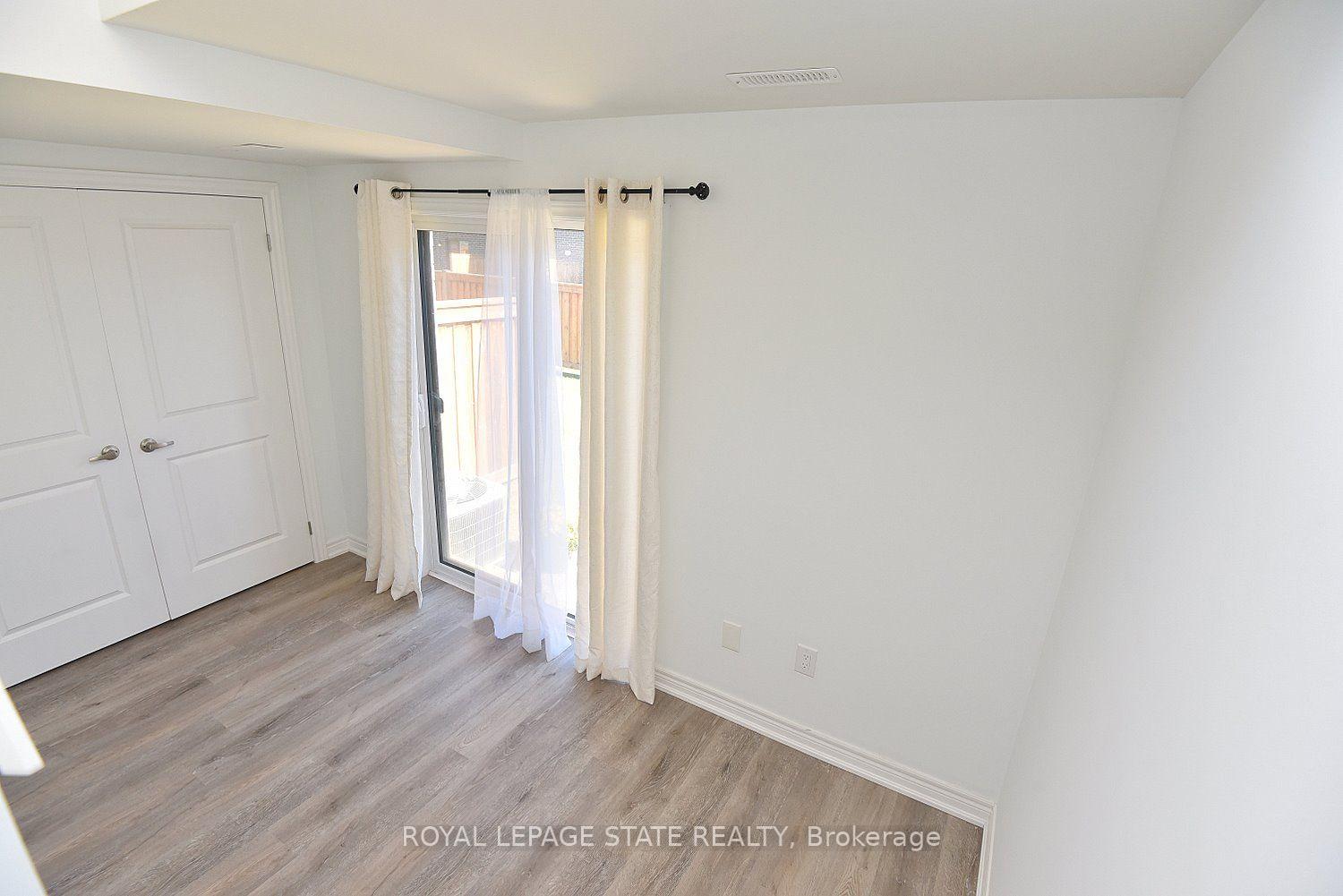 Photo 39 of 19 Radison Lane, Hamilton, McQuesten — HOMEH