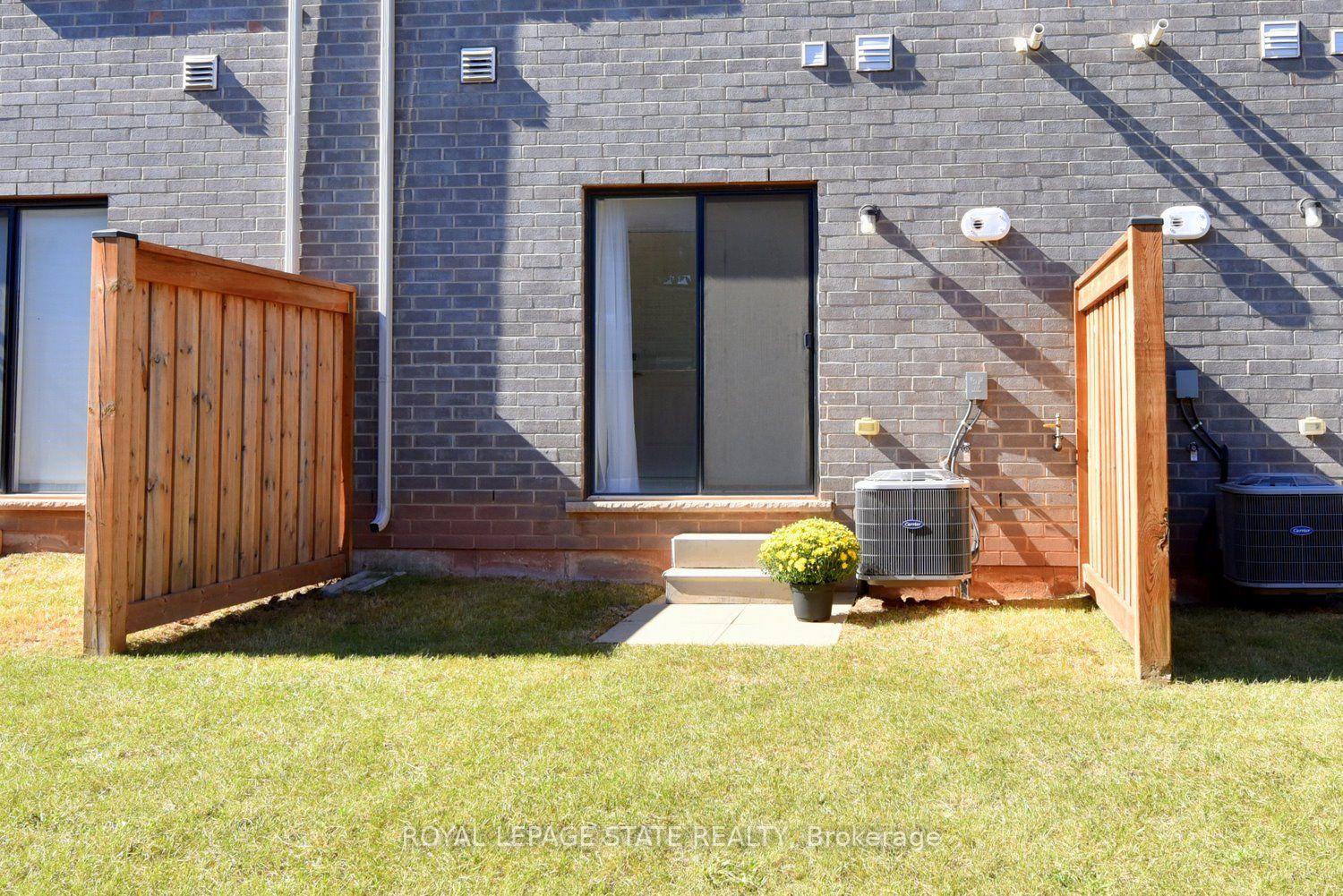 Photo 46 of 19 Radison Lane, Hamilton, McQuesten — HOMEH