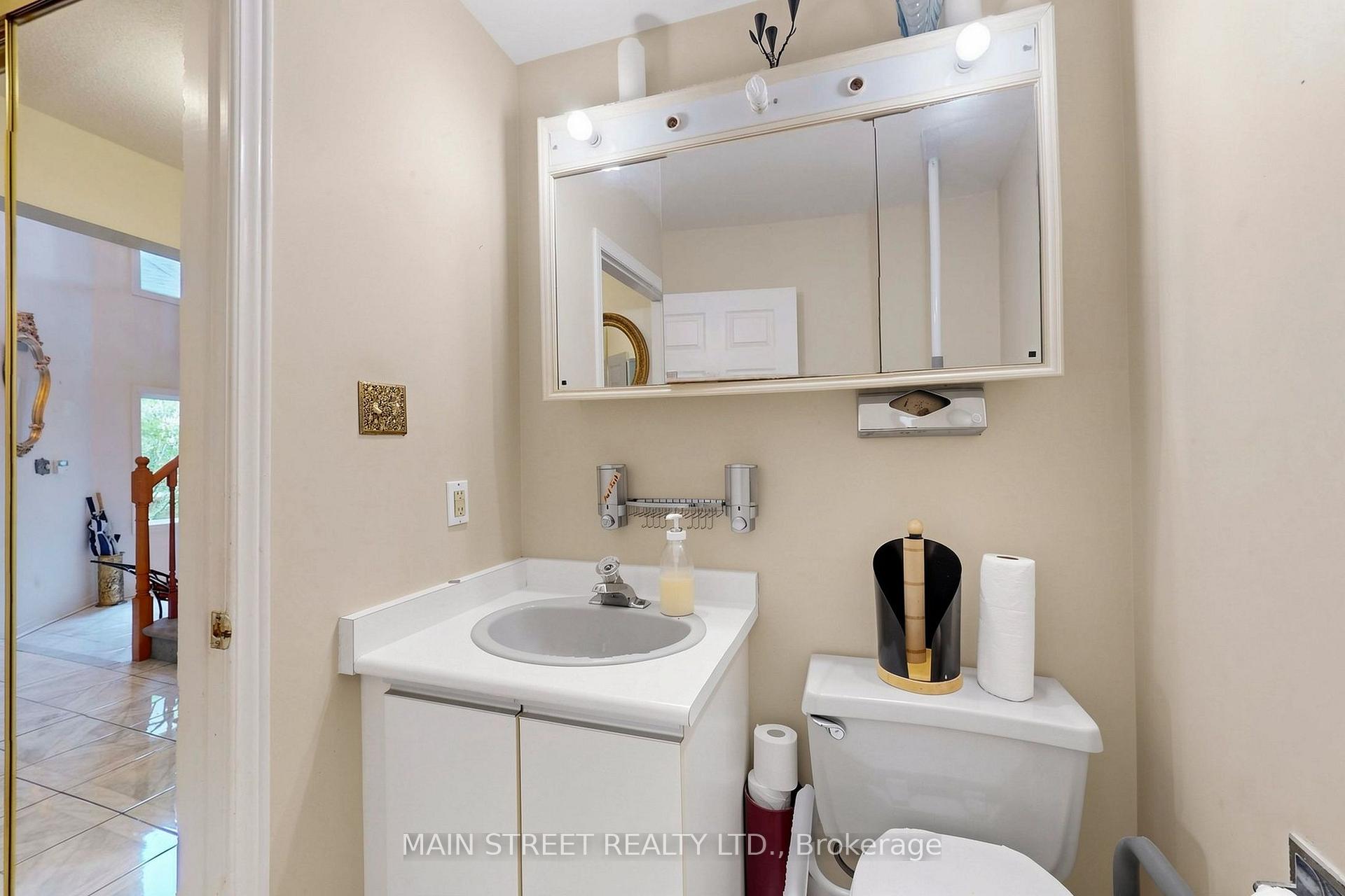 Photo 17 of 2441 Willowburne Drive, Mississauga, Central Erin Mills — HOMEH
