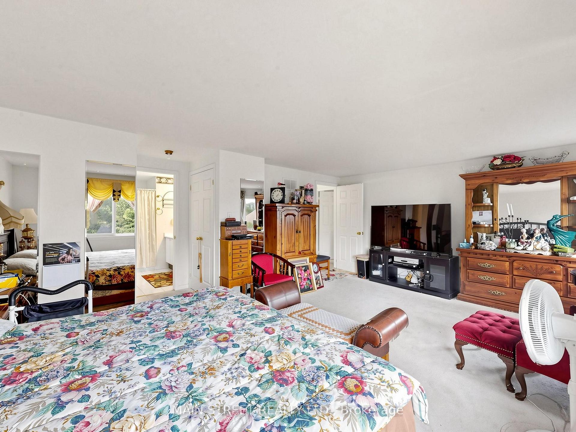 Photo 30 of 2441 Willowburne Drive, Mississauga, Central Erin Mills — HOMEH