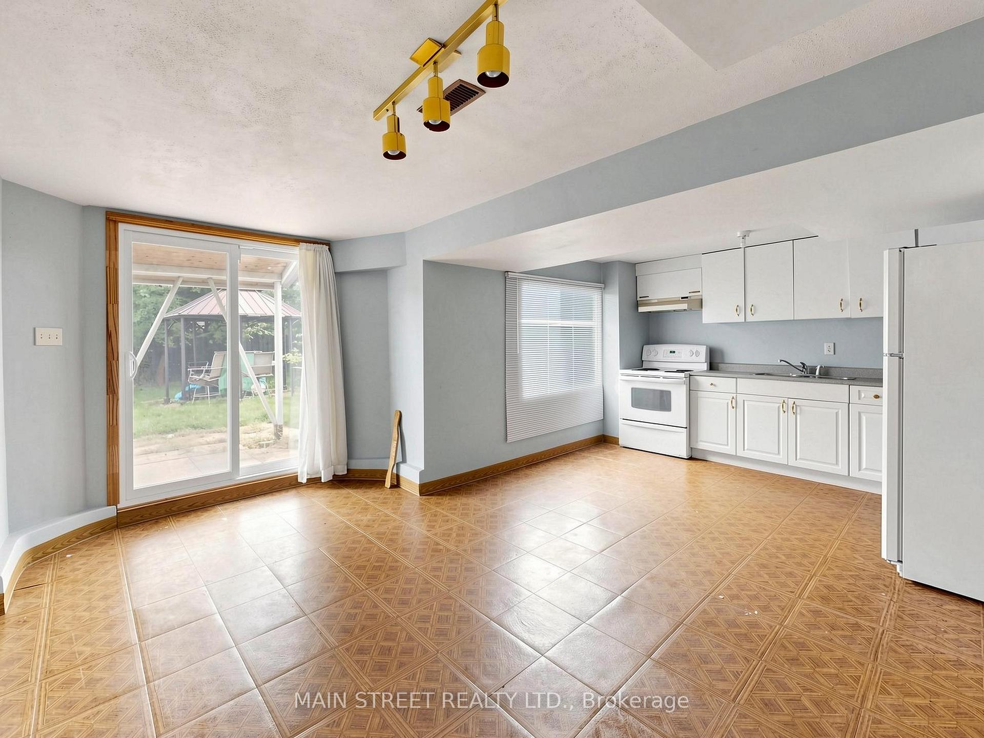 Photo 38 of 2441 Willowburne Drive, Mississauga, Central Erin Mills — HOMEH