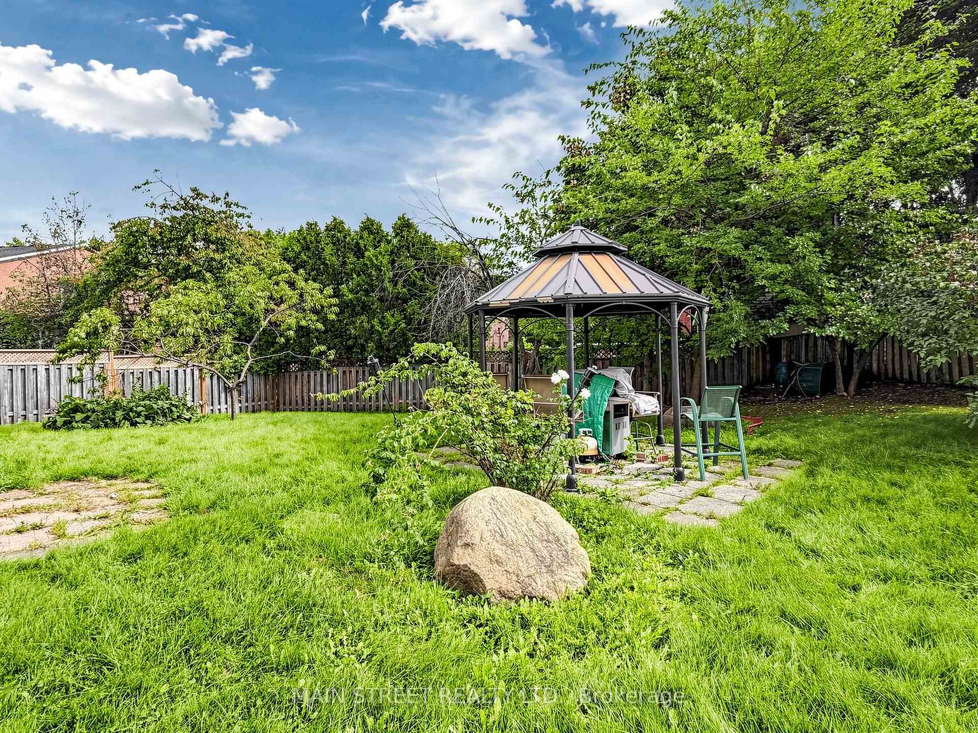 Photo 43 of 2441 Willowburne Drive, Mississauga, Central Erin Mills — HOMEH