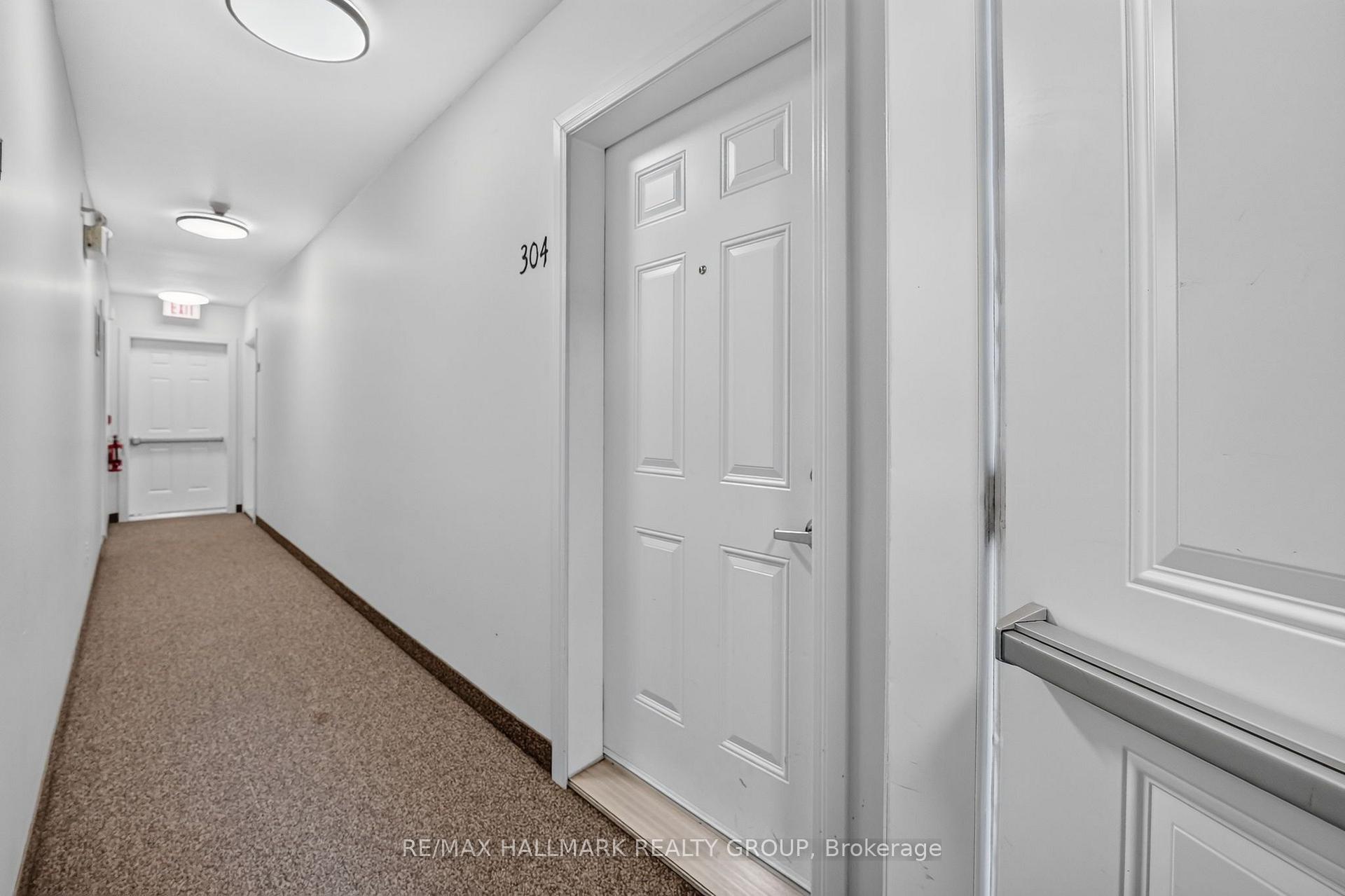 Photo 24 of Unit 304, 646 Cummings Avenue, Ottawa, Castle Heights/Rideau High — HOMEH