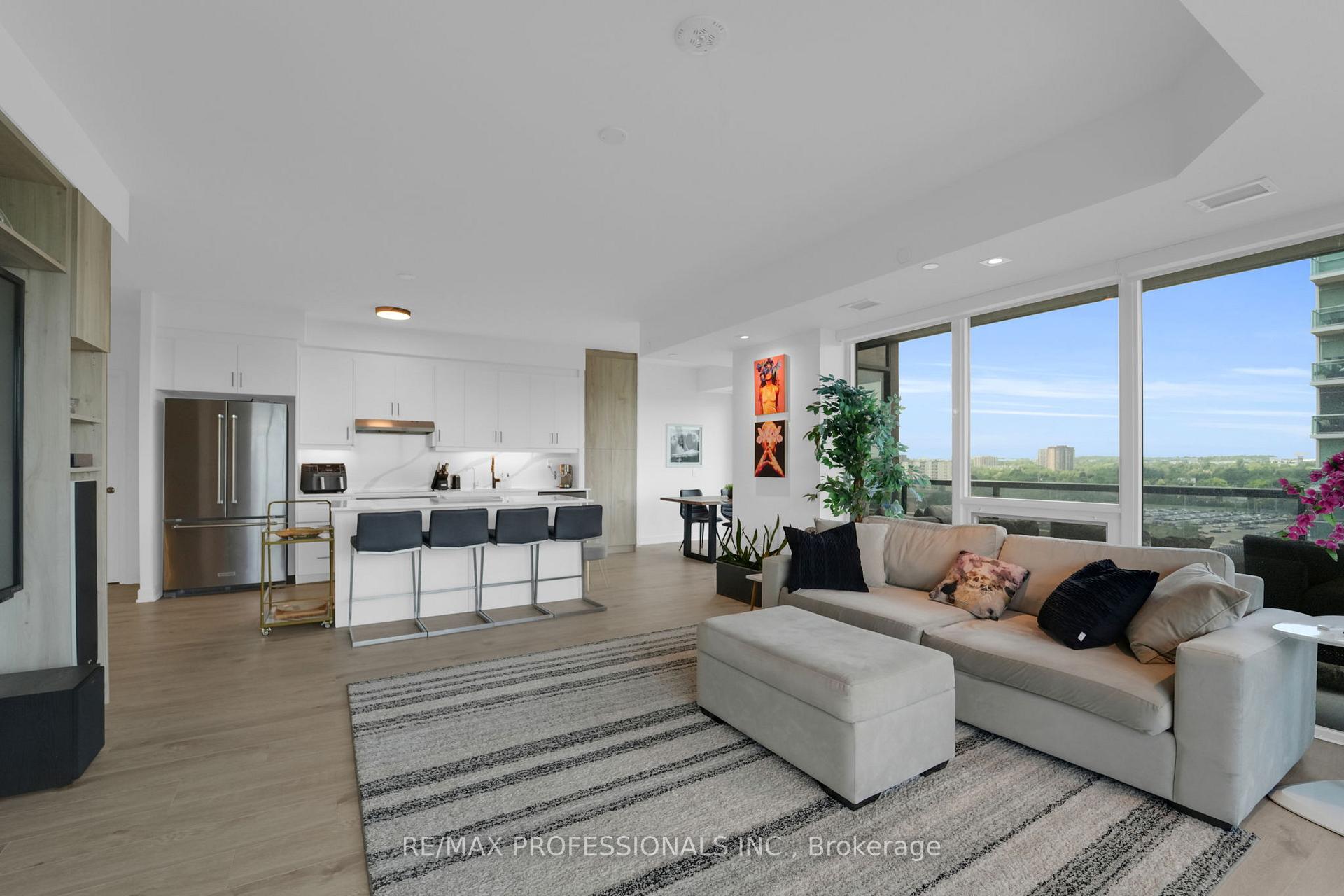 Photo 19 of Unit 1402, 1035 Southdown Road, Mississauga, Clarkson — HOMEH